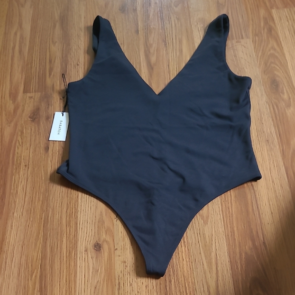 Babaton Deep V Bodysuit
